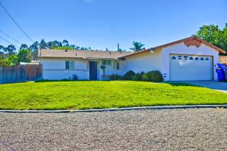 14231 Tobiasson Rd, Poway, CA 92064-3227