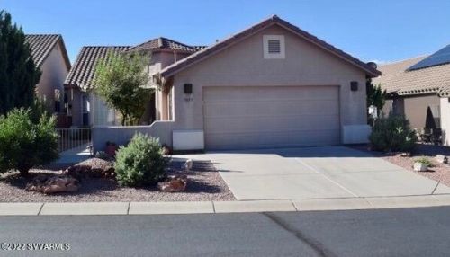 6045 Pinion Vista Ct, Cornville, AZ 86325-4847