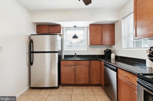 71 7th Ave, Collegeville PA  19426-2107 exterior