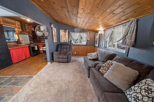 51 Valley View Dr, Oroville CA  95966-3727 exterior