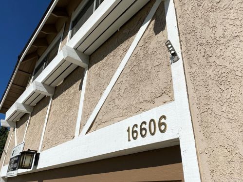 16606 Shinedale Dr, Santa Clarita, CA 91387-3247