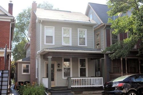 1418 Mifflin St, Huntingdon PA  16652-1522 exterior