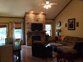 1503 Young Ave, Bentonville, AR 72712-7556