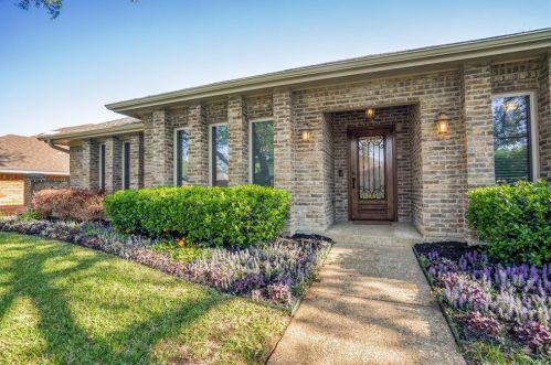 6409 Embers Rd, Dallas, TX 75248-2937