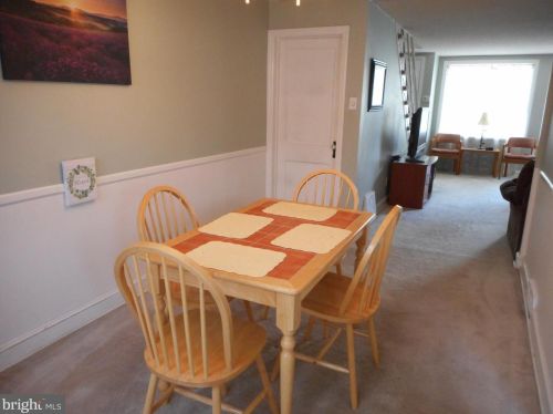 330 Pine St, Manor PA  19036-1008 exterior