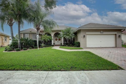 1520 140th Mnr, Hollywood, FL 33028-3011