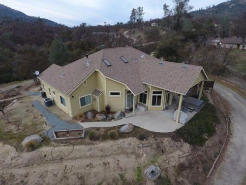 38079 Lodge Rd, Tollhouse, CA 93667-9601