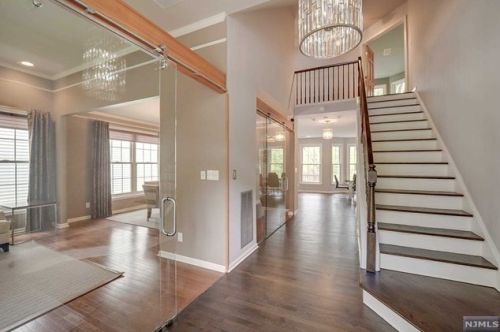 44 Hunters Run, Oakland NJ  07436-2344 exterior