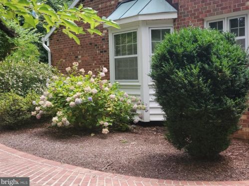 14 Hamlin Dr, Fredericksburg VA  22405-2265 exterior