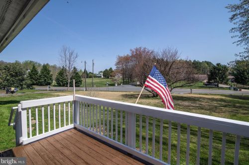 463 Hartwood Rd, Fredericksburg, VA 22406-4101