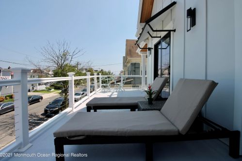 205 Ave, Belmar NJ 07719-2428 exterior