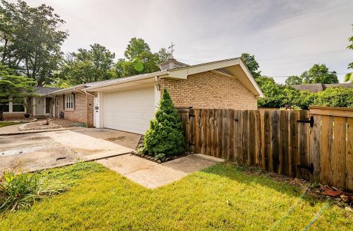 524 Dakota Rd, Bellefontaine OH  43311-2347 exterior