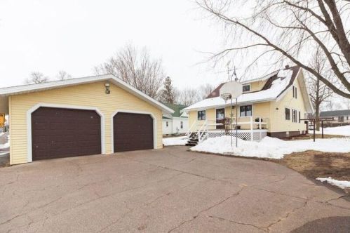 1827 Jackson St, Bloomer, WI 54724-1841