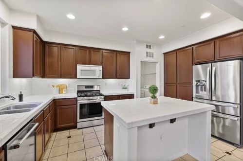 181 Martindale Way, Glendora CA  91741-2446 exterior