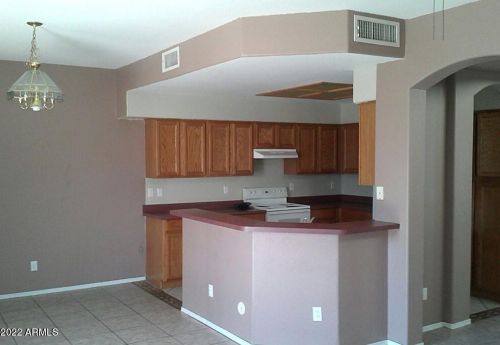 3567 Chama Rd, Glendale, AZ 85310-4313