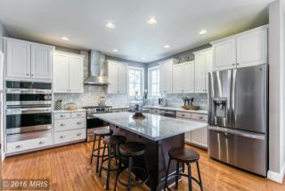 117 Desales Dr, Purcellville, VA 20132-5814