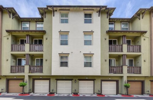 683 Modern Ice Dr, San Jose CA  95112-4862 exterior