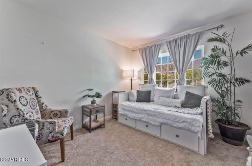 2824 Galena Ave, Simi Valley CA 93065-2712 exterior