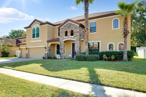 3004 Falconhill Dr, Apopka, FL 32712-2497