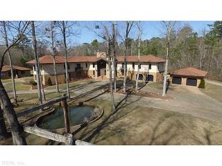 500 Fordsmere Rd, Chesapeake VA  23322-2157 exterior