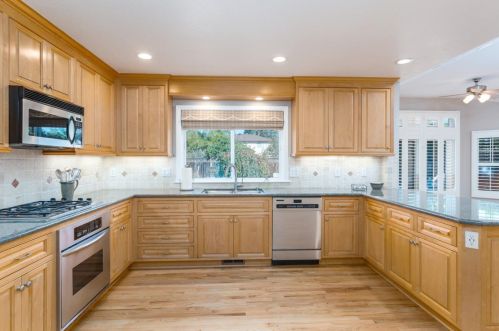 1368 Arleen Ave, Sunnyvale, CA 94087-3520