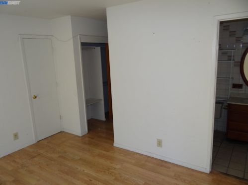 2709 Shamrock Dr, Richmond CA  94806-1524 exterior