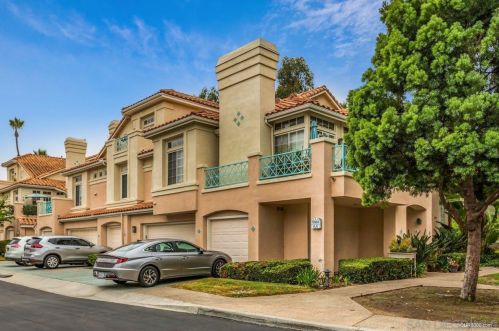 12682 Springbrook Dr, San Diego, CA 92128-5043