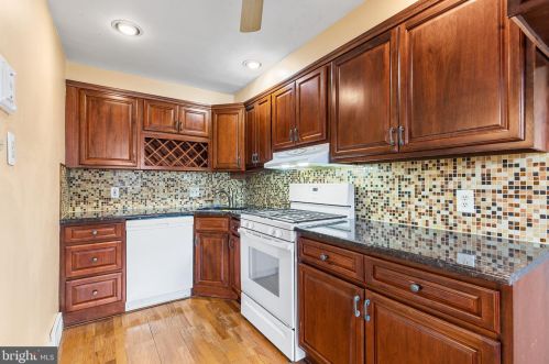 302 Stratford Rd, Manor PA  19036-1638 exterior