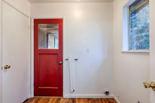 3932 Harrison Grade Rd, Sebastopol CA  95472-9359 exterior