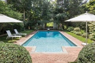 45 Talmage Ln, East Hampton NY  11937-2264 exterior