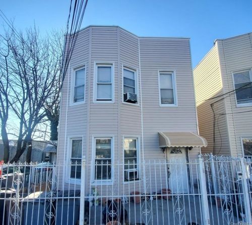 1653 Holland Ave, Bronx, NY 10462-3928
