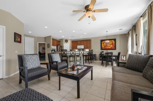 106 Clearwater Way, Rancho Mirage CA  92270-1754 exterior