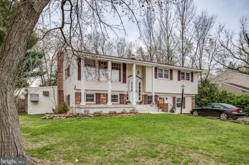 418 Pomona Rd, Riverton, NJ 08077-4264