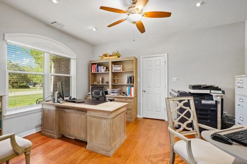 5412 Lancelot Ln, Richardson TX  exterior