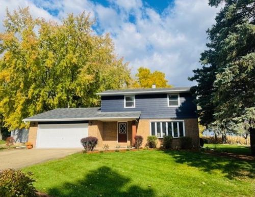 128 Wolverton Ave, Ripon WI  54971-1145 exterior