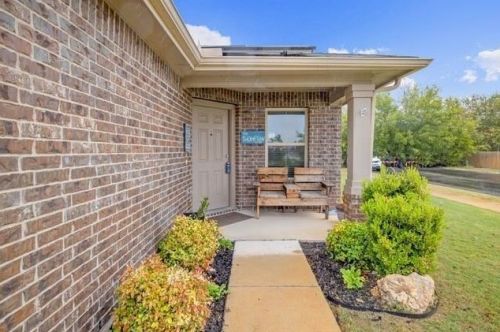 700 Pinnacle Dr, Georgetown TX  78626 exterior
