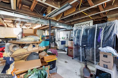 141 Funk St, Strasburg VA  22657-2403 exterior