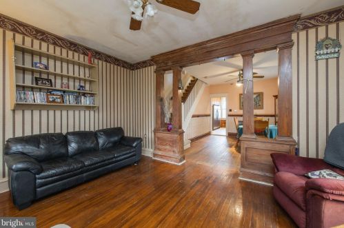 419 Derstine Ave, Lansdale PA 19446-3536 exterior