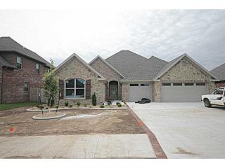 1505 Hayfield Ave, Bentonville, AR 72712-7926