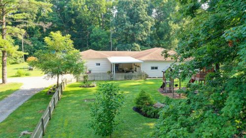 2210 State Route 3, Galena, OH 43021-9762