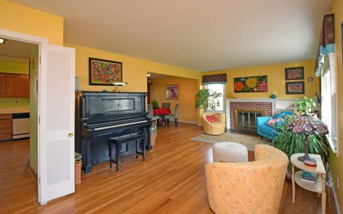 8825 Appleknoll Ln, Cincinnati OH  45236-2103 exterior