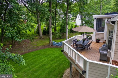 11406 Wild Bramble Way, Herndon VA  20194-1001 exterior