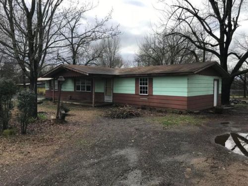 143 Walnut St, Knoxville, AR 72845-8855