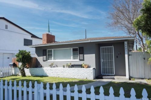 5421 Cerritos Ave, Long Beach, CA 90805-5433