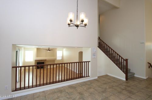 35727 31st Ave, Phoenix AZ  85086-2234 exterior