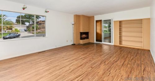 8005 Morocco Dr, La Mesa CA  91942-2107 exterior