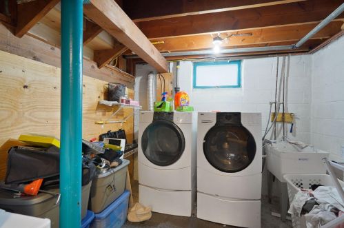 525 66 Ave, Minneapolis MN 55429-1619 exterior