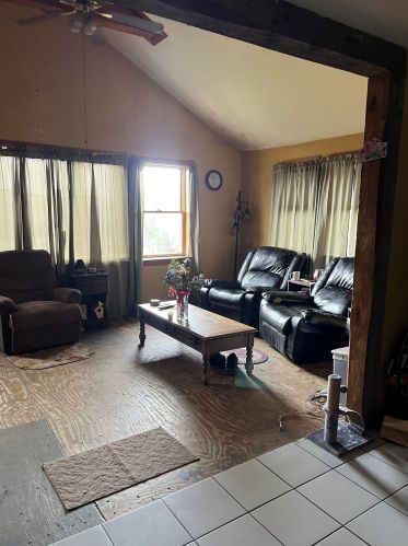 32 Forbes Hill Rd, Columbia, NH 03576-3802