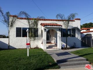 2233 255th St, Lomita, CA 90717-2506