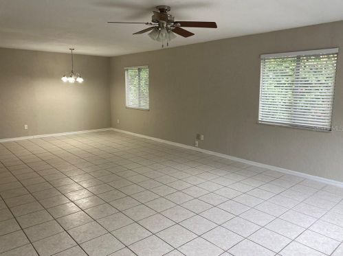 1836 Welch Rd, Apopka, FL 32712-2425